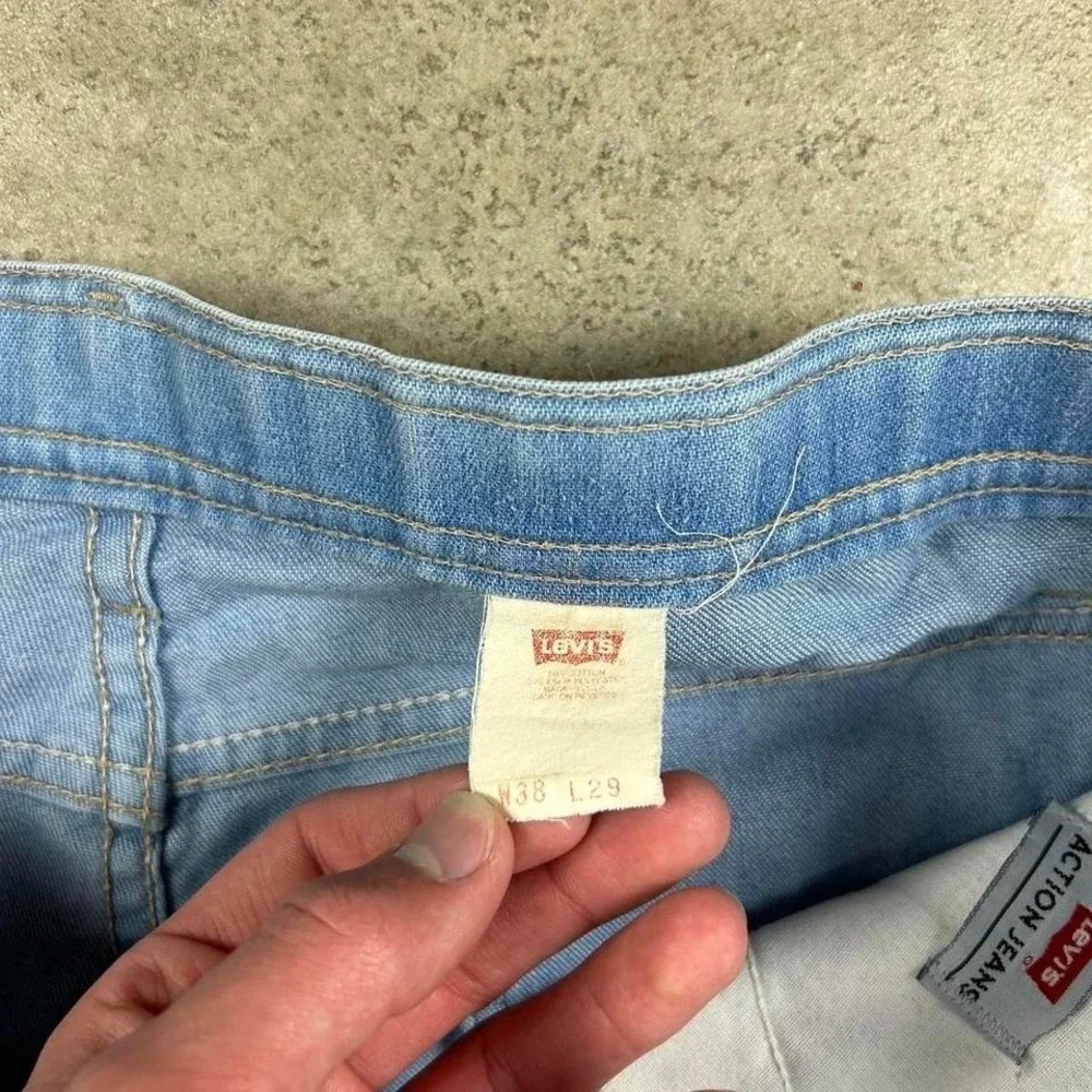 Vintage 80s Levis 514 Jeans Size 38x29 Blue Light‎ Wash Straight Leg Orange Tab